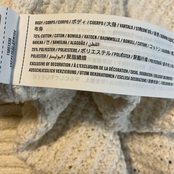 Abercrombie & Fitch Off-White Knit Pullover - Picture 8 of 8